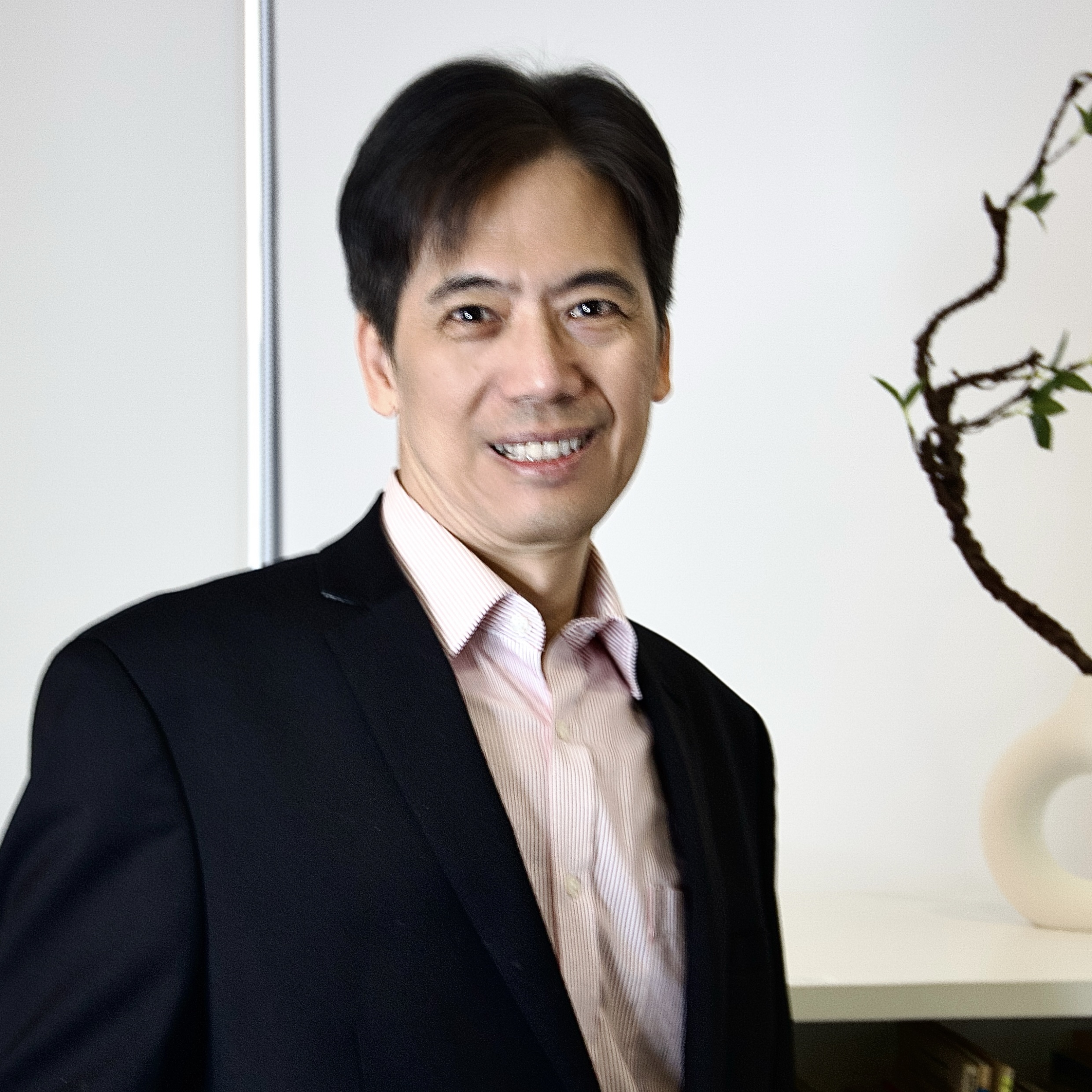 AU, Kim Lung Kenneth Icon
